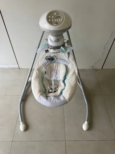 Cadeira de Balanço Elétrica Fisher-Price - Usado