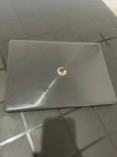Vendo notebook / Obs: teclado está com defeito