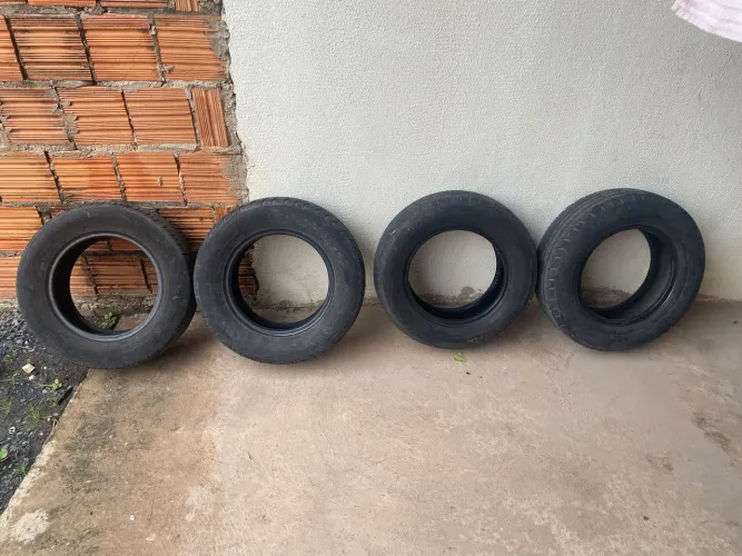 PNEUS ARO 175/70/13
