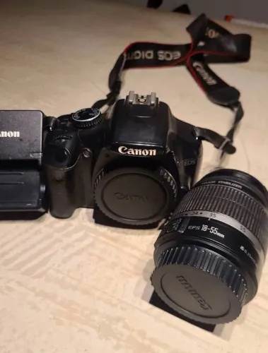 Câmera Canon EOS XSi ?