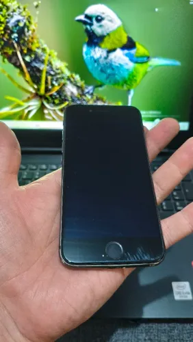 iPhone 7 64GB - Para Retirada de Peças / Uso de Componentes
