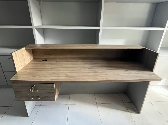 Mesa de escritório