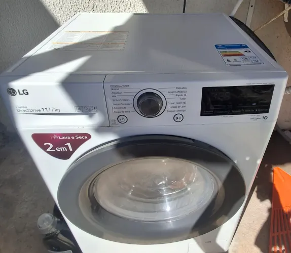 Lava e Seca LG 11/7kg
