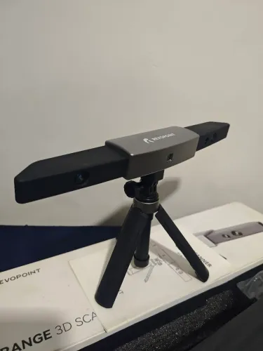 Scanner 3D Revoloint Range
