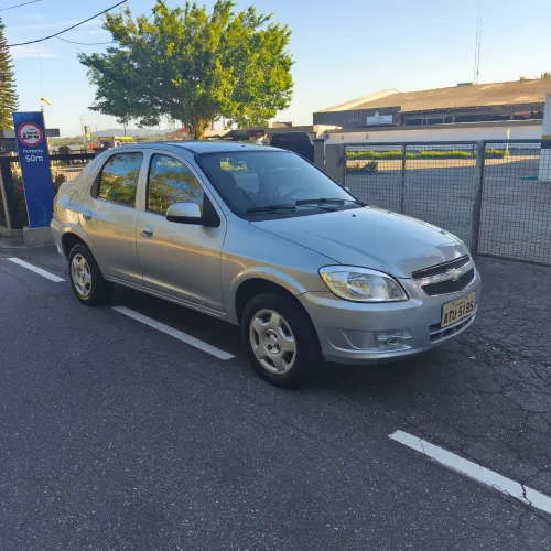Chevrolet Prisma Sed. Maxx/ LT 1.4 8V Econof. 4P 2012