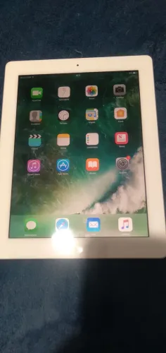 iPad 4 32gb IOS 10.3 Quase Novo