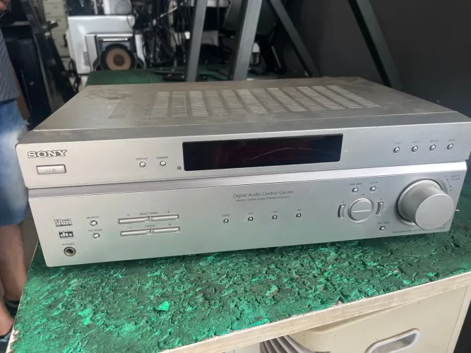Receiver Sony com defeito