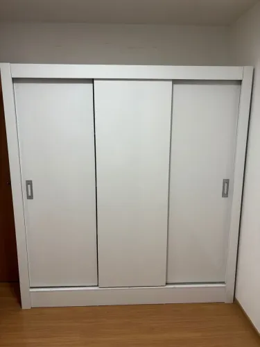 Guarda roupa