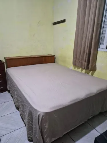 Cama casal Box Queen