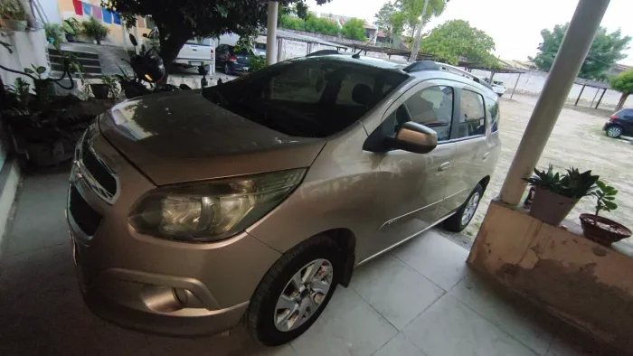 Chevrolet Spin LTZ 1.8 8V Econo.flex 5P Aut. 2015