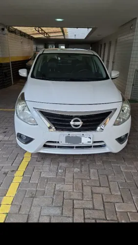 Nissan Versa Unique 1.6 16V Flex 4P Mec. 2016