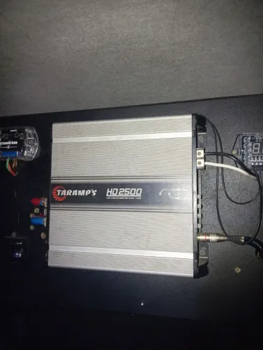 Módulo Taramps 2500 Rms 2 ohms