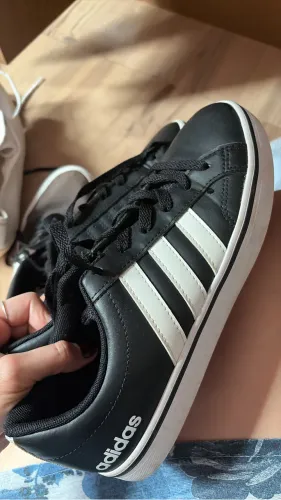 TÊNIS ADIDAS 39