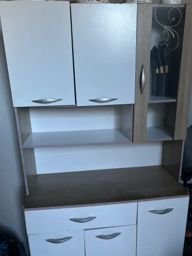 Vendo armário de madeira para cozinha