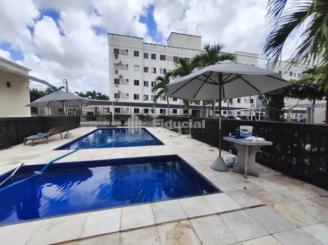 Excelente apto, com 2 quartos, ótima localização em um condominio clube. Lazer completo. A