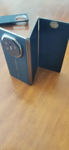Huawei mate xt ultimate 