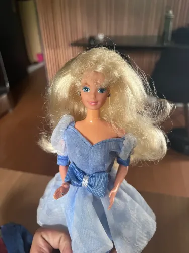 Barbie estrela primeira verão casal 