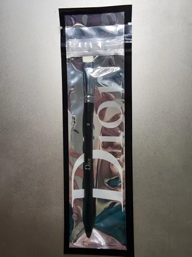 Vendo pincel maquiagem Dior n.24