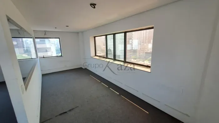 Conjunto Comercial - Pinheiros - 94m².
