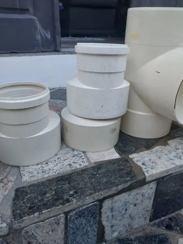 LOTE DE CONEXÕES DE PVC PARA ESGOTO (SÉRIE PESADA)