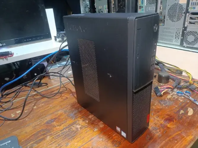 Computador Lenovo i5 7400 8GB Ram DDR4 SSD 256GB