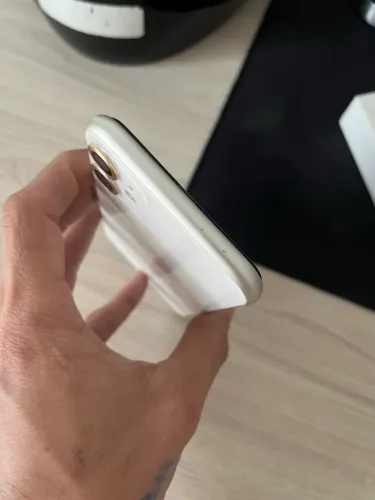 iPhone 11 64GB Branco - 100% Original