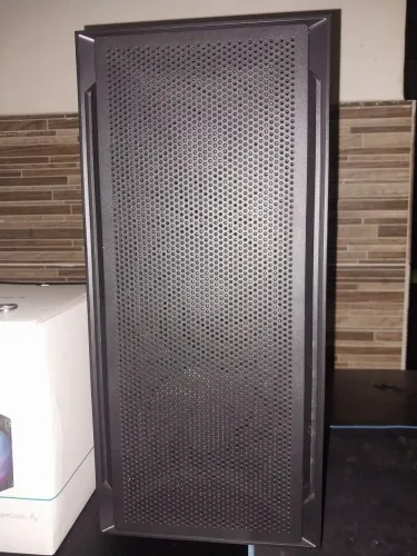 Gabinete Hyrax HGB240 