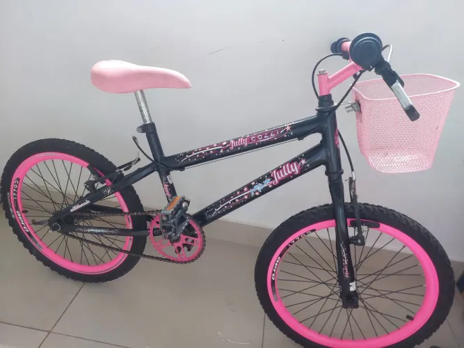 Bicicleta semi nova