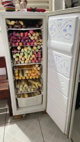 Freezer consul 180 litros (aceito proposta)