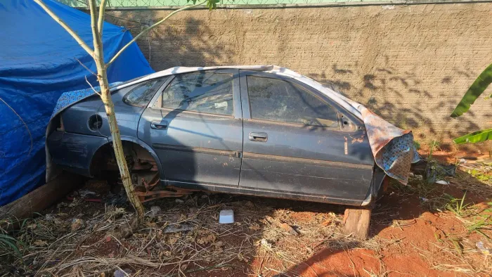 Do jeito que ta e todas peças de vectra que ta dentro