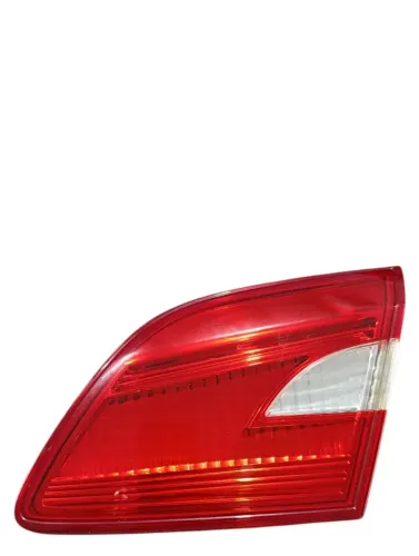 LANTERNA TRASEIRA TAMPA DIREITA NISSAN SENTRA 2014/2020 - 20528102