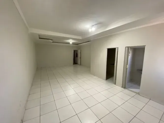 Salão amplo, 50 metros, pronta para receber seu comércio - Vila Alzira Santo Andre