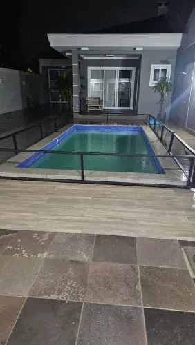 Grade proteção piscina . NÃO PRECISA FURAR O CHÃO