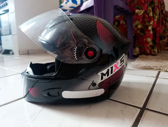 CAPACETE MIXS - TAMANHO 56