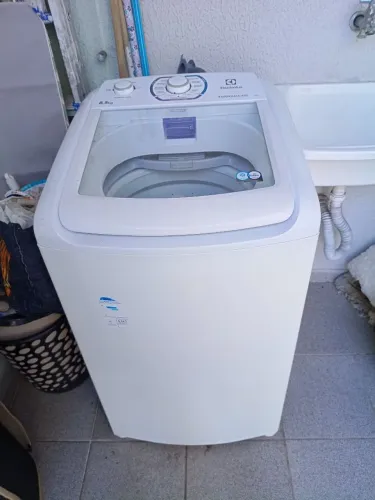 Máquina de lavar 8,5 kg R$ 500,00 