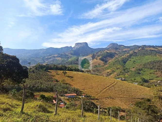 SÍTIO VISTA BAÚ - PAIOL GRANDE
