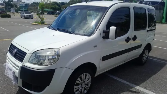 Fiat Doblo Attractive 1.4 Fire Flex 8V 5P 2015
