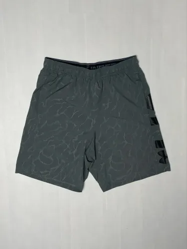 Shorts Under Armour ?Cinza?