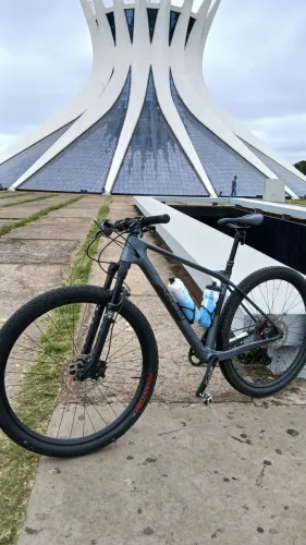 Bike de carbono importada
