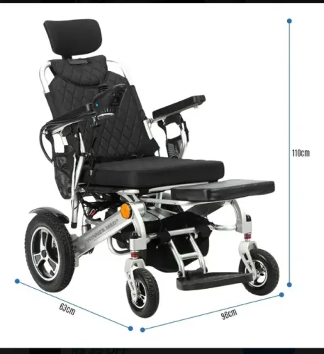 Cadeira de Rodas Motorizada Winner.Med, dobravel  e com controle Remoto. Ótimo estado!