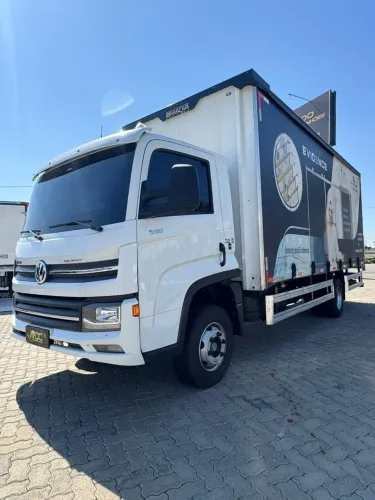 VW 11-180 PRIME 2025 COM SIDER DE 6.20M AUTOMATICO
