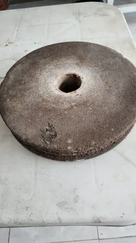 Pedra Esmeril rebolo 23cmx4,5cm