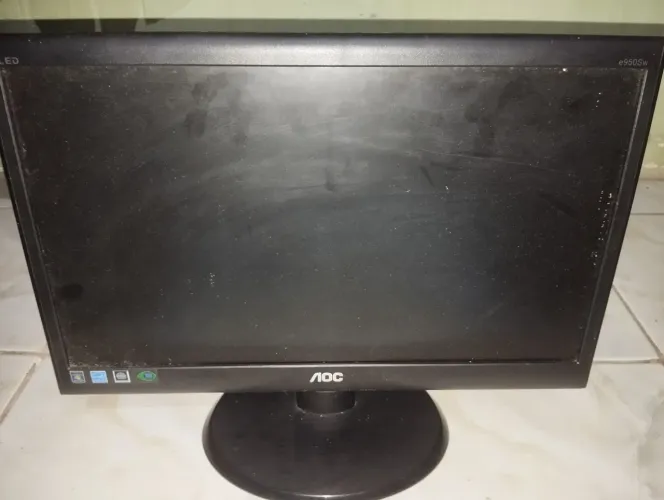 Monitor AOC LCD 15 polegadas