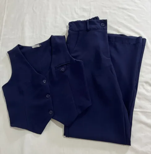 Conjunto Formal azul, Tamanho P.