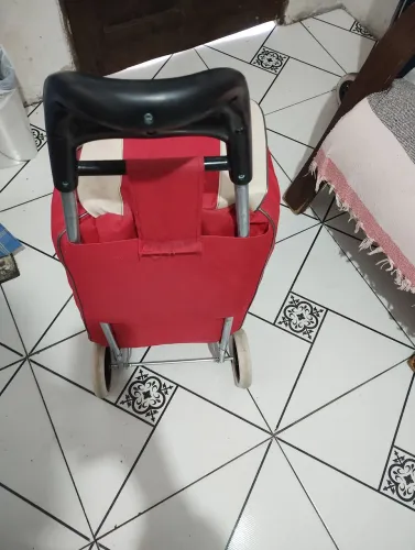 Carrinho de utilidades 