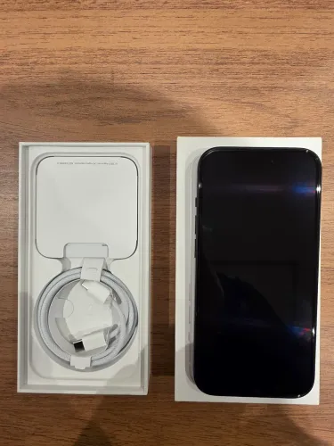 IPHONE 15 - 256GB - Bat 100%