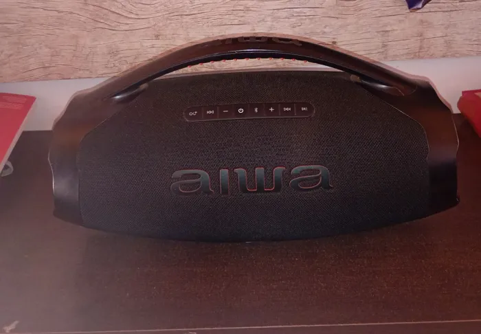 Boombox aiwa (semi nova )