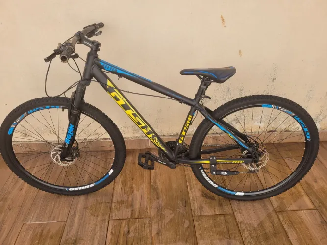 Bicicleta GTS aro 29 freio a disco
