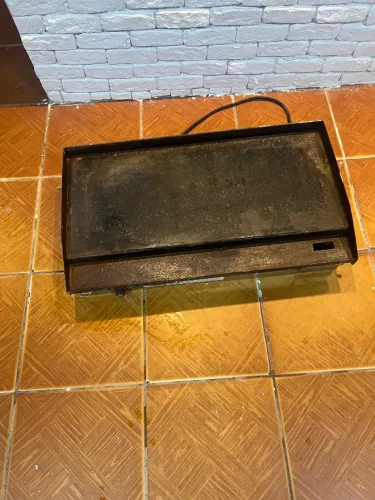 Chapa Elétrica Grande - R$ 800,00
