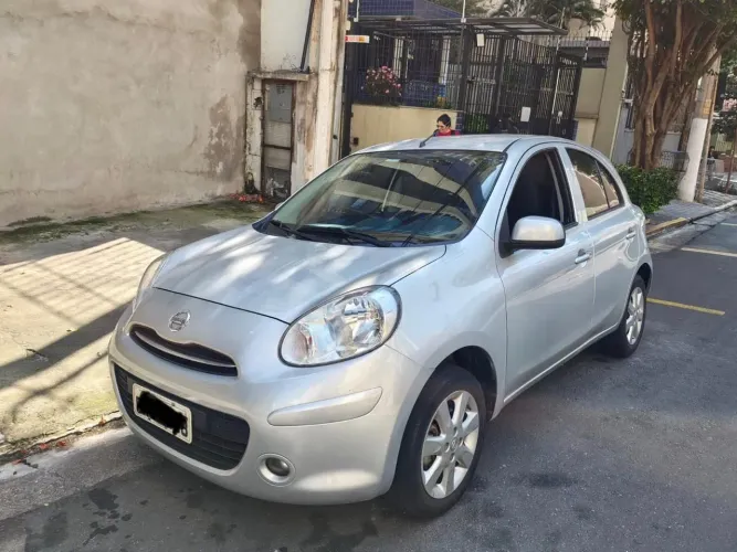 Nissan March S 1.6 16V Flex Fuel 5P 2013
